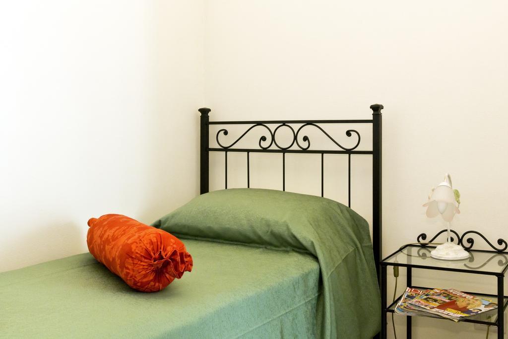 Il Bacio Holidayhouse Best Location For Jubilee 2024-2026 روما الغرفة الصورة